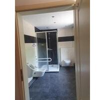 4 -Zimmer-Wohnung in Rastede - 1.140,00 EUR Kaltmiete, ca.  145,00 m² in Rastede (PLZ: 26180)