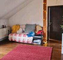 Attraktive Dachgeschosswohnung im Kaufbeurer Haken - Kaufbeuren