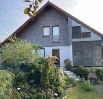 Hochwertiges Einfamilienhaus mit traumhaftem Garten - Syrgenstein