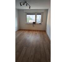 Modernisierte Wohnung in Essen-Bergeborbeck - 2,5 Raum mit Balkon