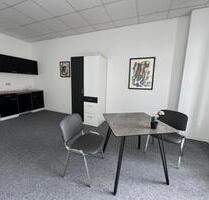 Einraumwohnung - 350,00 EUR Kaltmiete, ca.  40,00 m² in Magdeburg (PLZ: 39112) Leipziger Straße