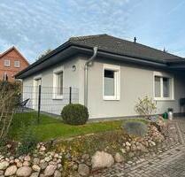 Einfamilienhaus mit Doppelcarport - Lewitzrand