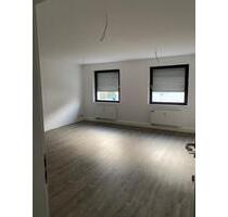 Moderne 3-Zimmer-Wohnung mit Einbauküche ohne BalkonTerrasse - Menden (Sauerland) Berkenhofskamp
