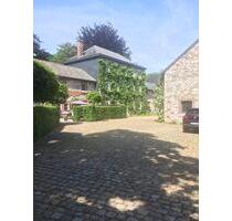 schöne Appartementwohnung in altem Herrenhaus 10 km von Aachen