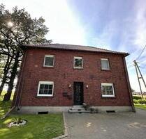 Großzügige Dachgeschoßwohnung in ländlicher Lage zu vermieten ! - Schermbeck