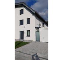 Großhadern: A+Doppelhaus (Erstbezug) in ruhiger Bestlage - Fertig - München