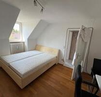 Sehr ruhig gelegenes möbliertes Apartment in Gern Moosach sofor - München Pasing-Obermenzing