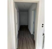 Helle 4 Zimmerwohnung in Celle - 950,00 EUR Kaltmiete, in Celle (PLZ: 29221)