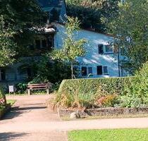 Klaus Schleer - 740.000,00 EUR Kaufpreis, ca.  140,00 m² in Frankfurt am Main (PLZ: 60489) Rödelheim