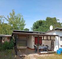 Pachtgarten Gartengrundstück mit massiven Bungalow abzugeben - Rathenow