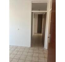 3 Zimmer Küche Bad - 1.000,00 EUR Kaltmiete, ca.  85,00 m² in Weinheim (PLZ: 69469)