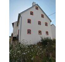 Historisches Brunnenhaus in der Eifel - Bettenfeld