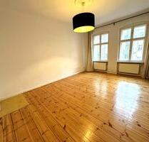 Provisionsfrei, bezugsfrei, groß: Altbau in Prenzl-Berg - Berlin Pankow