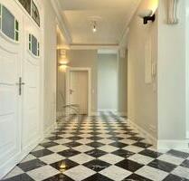 *LUXURIUS HISTORIC APARTMENT IN BAD SCHWALBACH! 4-room. 3-bed apartment, large terrace, and parking