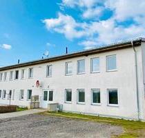 Hell und freundliche 4 Raum Wohnung in Frauendorf - Barth