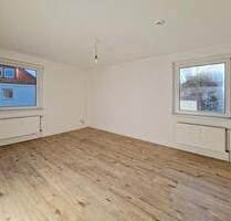 Gemütliche 2-Zimmer-Wohnung mit Duschbad und einen 300 EUR Amazon-Gutschein gratis dazu! - Burg