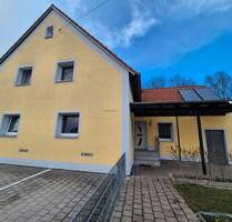 Einfamilienhaus in Bad Gögging - 1.200,00&nbsp;EUR Kaltmiete, ca.&nbsp; 120,00&nbsp;m&sup2; in Neustadt an der Donau (PLZ: 93333)