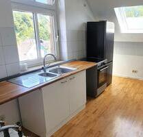 CHARMANTE 2,5 ZIMMER MAISONETTE-WOHNUNG IN ZENTRALER WOHNLAGE! - Bergisch Gladbach