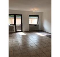 Helle 3,5-Zimmer-Wohnung 80m2 mit Balkon in Saarbrücken (66115)