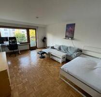 Großes Zimmer in WG, Aug-Sept mit Balkon in Oststadt Karlsruhe