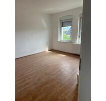 Helle 3-Zimmer-Wohnung mit großer Terrasse & Ausblick ins Grüne – Vogelsang 9, Lügde - Uelzen