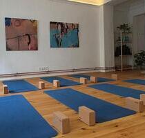 Rent Yoga studio by hour Yogastudio stundenweise mieten - Berlin Friedrichshain-Kreuzberg