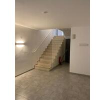 Büro, Studio, Atelier - 800,00 EUR Kaltmiete, ca.  120,00 m² in Trier (PLZ: 54292) Nord