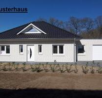 Moderner Neubau-Winkelwalmdachbungalow in ruhiger Wohnlage - Rhede (Ems)