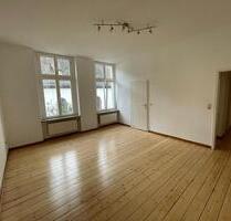 2 Zimmer, Küche, Bad - FRISCH RENOVIERT - im Zentrum von Höxter