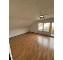 Helle 3 Zimmer Wohnung in Fellbach mit Balkon
