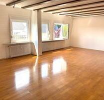 Renov. 2-Zi.-Wohnung mit gehob. Ausstattung mit Dachterrasse, EBK - Stadtallendorf