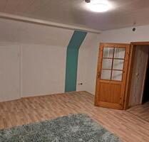 Zwei Zimmer Wohnung 600 Kalt - 600,00 EUR Kaltmiete, ca.  65,00 m² in Neustadt (Hessen) (PLZ: 35279)