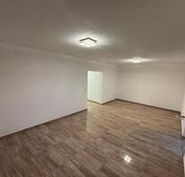 Neubau Schöne 3-Zimmer Wohnung mit Terrasse in Sinsheim-Hilsbach