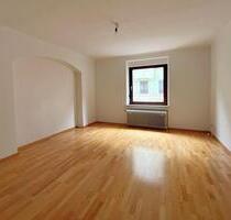 Ideal zentral - 2-Zimmerwohnung mit Veranda - Stuttgart Stuttgart-Ost
