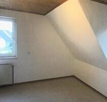Sonnige 2,5 Zimmerwohnung mit schöner Aussicht - Remshalden