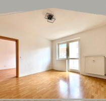 Großzügige 3-Raum Wohnung mit sonnigem Balkon - Magdeburg Neue Neustadt