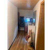 vermiete 3.5 Zimmer DG Wohnung - 750,00 EUR Kaltmiete, ca.  100,00 m² in Balingen (PLZ: 72336)