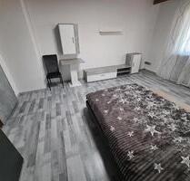 Zimmer Unterkunft - 400,00 EUR Kaltmiete, in Dingolfing (PLZ: 84130)