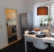 Für 2 Personen! Top gepflegte Wohnung mit Gartennutzung - Solingen Mitte