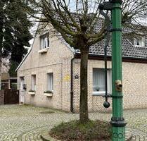 Einfamilienhaus in Urdenbach - 495.000,00 EUR Kaufpreis, ca.  111,00 m² in Düsseldorf (PLZ: 40593) Stadtbezirk 9