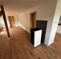 Moderne und helle Studiowohnung in Dornburg Wilsenroth Erstbezug