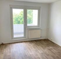 1-Raum-Wohnung mit Balkon...! - 218,00 EUR Kaltmiete, ca.  35,02 m² in Magdeburg (PLZ: 39130) Alt Olvenstedt