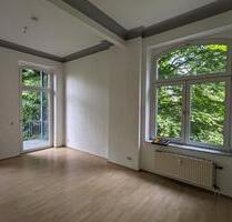 Schöne Jugendstilwohnung 1. Etage - 46 qm Balkon zum Garten - Krefeld Benrad
