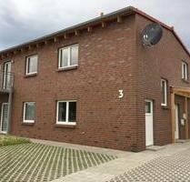Erdgeschosswohnung mit Garten in Zweifamilienhaus - Parsau