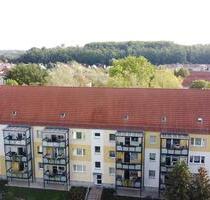 3- Raumwohnung mit großem Balkon - Borna