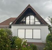 Zentrumsnahe Oberwohnung in Rhauderfehn mit Garage
