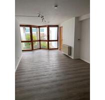 Helle, großzügige 2-Zimmer-Wohnung mit Blick ins Grüne - Straubing