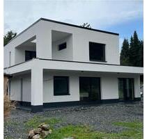 Anwesen Neubau Architekten Villa Pool Pferde Garage Pool Halle - Malberg