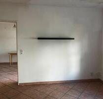 1,5 Zimmer-Wohnung mit Balkon in Neu-Isenburg EG, sofort frei