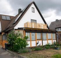 Familienfreundliche Doppelhaushälfte mit Charakter - Königsbrunn